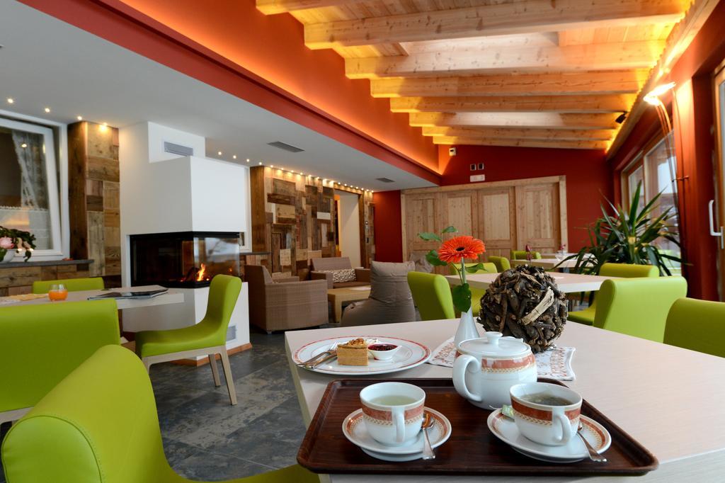 Hotel Alpino Varena Exteriér fotografie