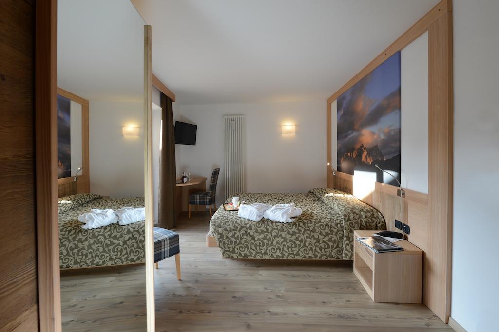 Hotel Alpino Varena Exteriér fotografie