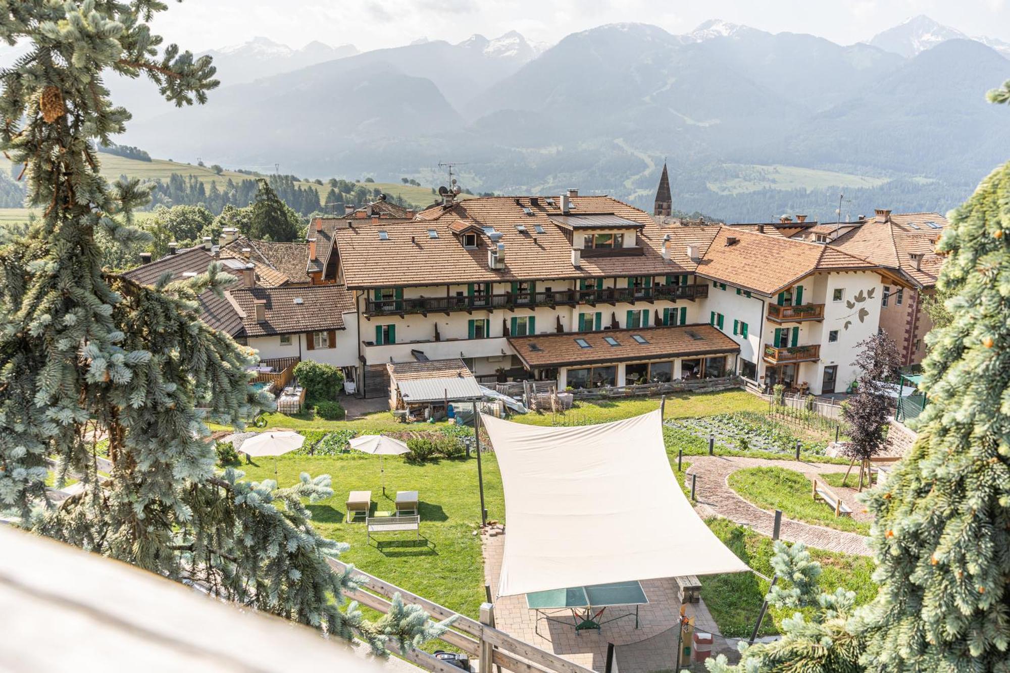Hotel Alpino Varena Exteriér fotografie